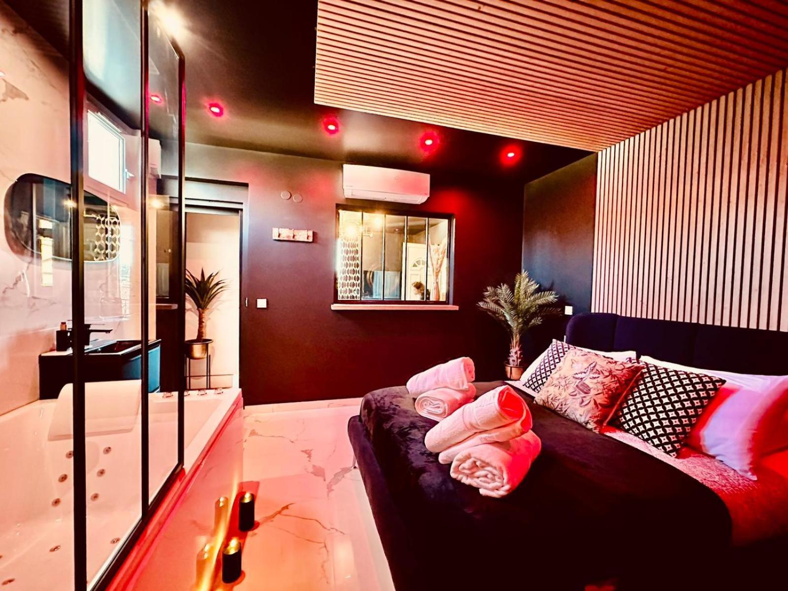 Suite Meg Esbly Exterior foto